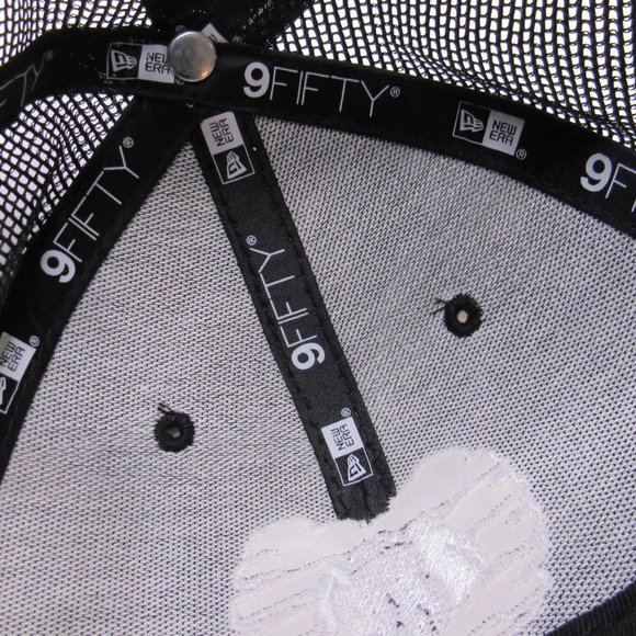 New Era 9/50 Mesh Trucker Adult Black Cap Hat Embroidered Heart Horse Snapback main image 8